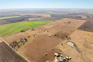 2927 County Rd 302, Bartlett, TX 76511 - Photo 4