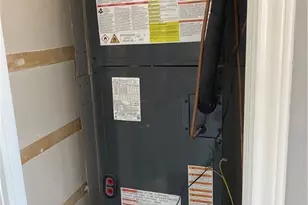 955 University Ln, Seguin, TX 78155 - Photo 18