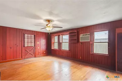 1208 N Moody Street, Victoria, TX 77901 - Photo 10