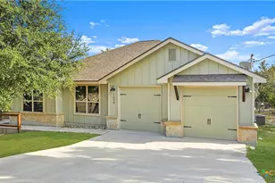 1039 Primrose Path, Canyon Lake, TX 78133 - Photo 1