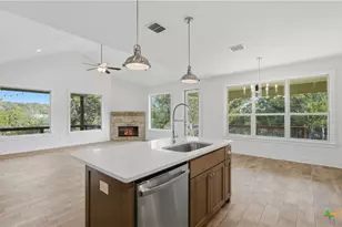 1039 Primrose Path, Canyon Lake, TX 78133 - Photo 18