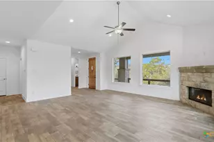 1039 Primrose Path, Canyon Lake, TX 78133 - Photo 6