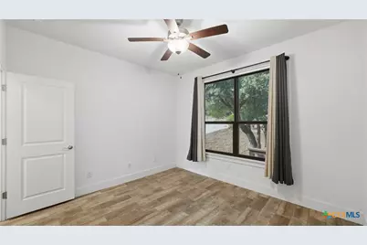 1039 Primrose Path, Canyon Lake, TX 78133 - Photo 32