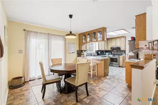 314 Kelly Dr, Victoria, TX 77904 - Photo 8