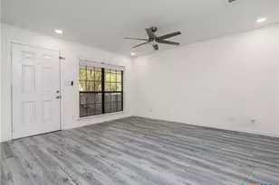 148 Discovery Ln, San Marcos, TX 78666 - Photo 6