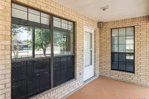 148 Discovery Ln, San Marcos, TX 78666 - Photo 4