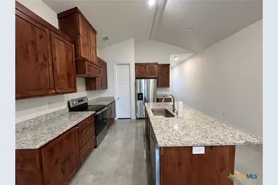 274 Kerlick Lane, New Braunfels, TX 78130 - Photo 6