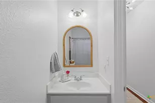 308 Elmwood Dr, New Braunfels, TX 78130 - Photo 38