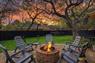 308 Elmwood Dr, New Braunfels, TX 78130 - Photo 2