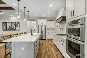 104 Beacon Ln, Victoria, TX 77904 - Photo 18