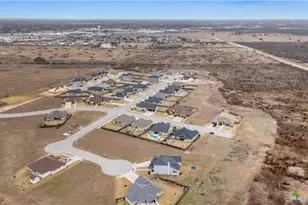 104 Beacon Ln, Victoria, TX 77904 - Photo 46