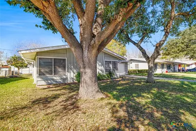 4805 Lilac Lane, Victoria, TX 77904 - Photo 6