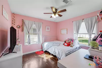 4805 Lilac Lane, Victoria, TX 77904 - Photo 16