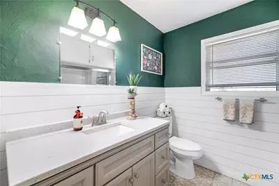 4805 Lilac Lane, Victoria, TX 77904 - Photo 18