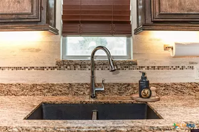 231 Oleander Avenue, Tivoli, TX 77990 - Photo 14