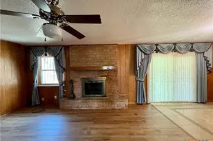 1901 Muir Dr, Killeen, TX 76543 - Photo 4