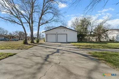 2706 Zephyr Road, Killeen, TX 76543 - Photo 4