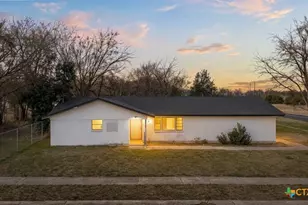 2706 Zephyr Rd, Killeen, TX 76543 - Photo 1