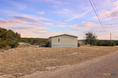 217 Wood Glen Drive, Gatesville, TX 76528 - Photo 2