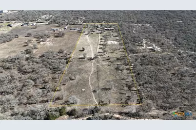 470 Lyon Road, Seguin, TX 78155 - Photo 2