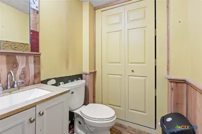 470 Lyon Road, Seguin, TX 78155 - Photo 24