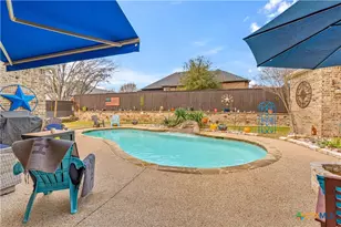 5002 Meadow Oaks Dr, Nolanville, TX 76559 - Photo 1