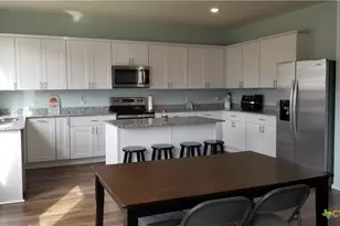 4044 Sun Meadow Ln., Seguin, TX 78155 - Photo 4