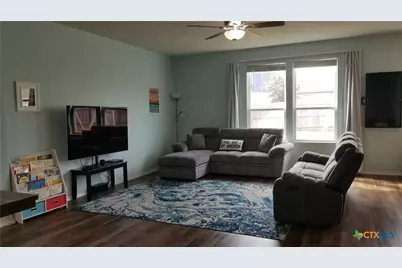 4044 Sun Meadow Lane, Seguin, TX 78155 - Photo 2