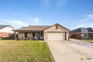 2416 Merle Dr, Copperas Cove, TX 76522 - Photo 1
