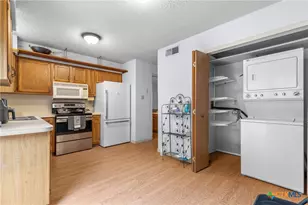 21461 Coyote Trail, Lago Vista, TX 78645 - Photo 10