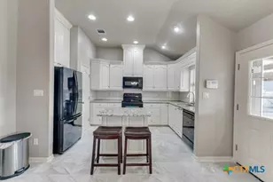 2120 Stonecrest Path, New Braunfels, TX 78130 - Photo 8