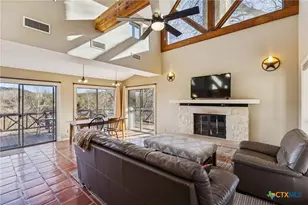 2730 Ponderosa Dr, New Braunfels, TX 78132 - Photo 16