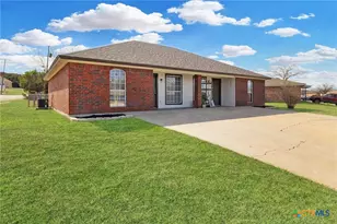 1226 Walt Morgan Cir, Copperas Cove, TX 76522 - Photo 4