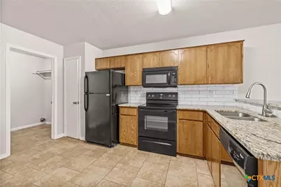 1226 Walt Morgan Circle, Copperas Cove, TX 76522 - Photo 12