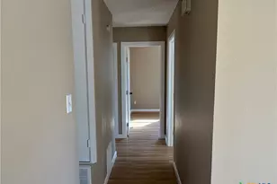 203 Stapp St, Burnet, TX 78611 - Photo 8