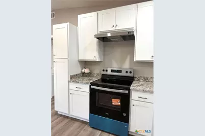 4605 Evergreen Street, Victoria, TX 77904 - Photo 6