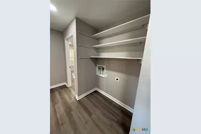 4605 Evergreen Street, Victoria, TX 77904 - Photo 12