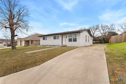 108 W Kathey Road, Harker Heights, TX 76548 - Photo 1