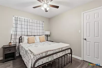 108 W Kathey Road, Harker Heights, TX 76548 - Photo 18