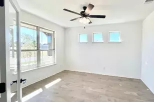 608 Breeze Hollow Ln, Georgetown, TX 78628 - Photo 1