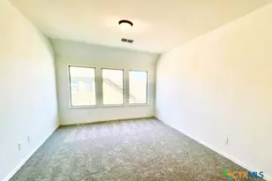 608 Breeze Hollow Ln, Georgetown, TX 78628 - Photo 8