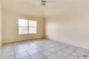 4001 Bade Ct, Killeen, TX 76549 - Photo 6