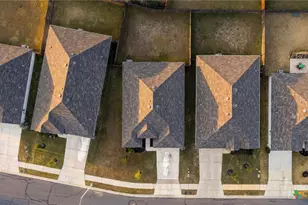 323 Elephants Ear Dr, New Braunfels, TX 78130 - Photo 28