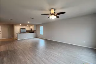 522 Blue Stem Rd, New Braunfels, TX 78130 - Photo 10