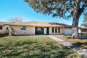 603 Maplewood Dr, Victoria, TX 77901 - Photo 1