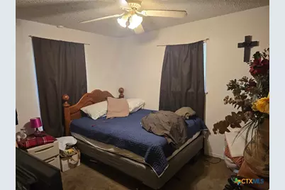 1517 School Street, Gonzales, TX 78629 - Photo 8