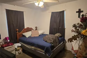 1517 School St, Gonzales, TX 78629 - Photo 8