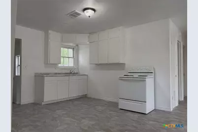 3804 Belmont Drive, Waco, TX 76711 - Photo 4