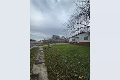 3804 Belmont Drive, Waco, TX 76711 - Photo 18