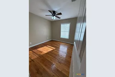 784 Samuels Avenue, New Braunfels, TX 78130 - Photo 18